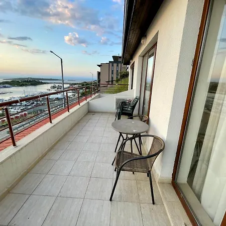 Romantic Getaway 1-bd With Sea View By Flat Mаnаger 소조폴