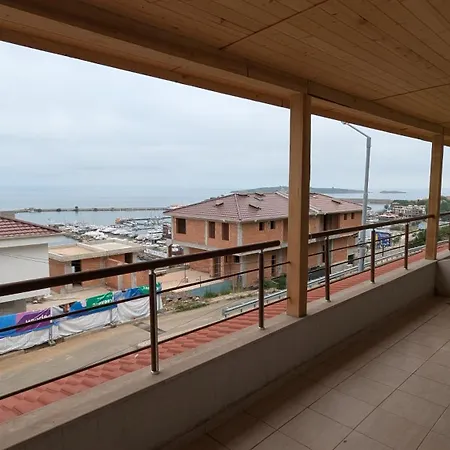 아파트 Romantic Getaway 1-bd With Sea View By Flat Mаnаger 소조폴